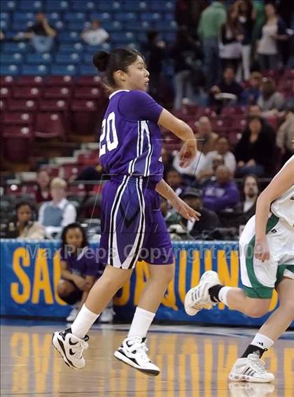 Thumbnail 2 in Sacramento vs. St. Mary's (CIF SJS D3 Final) photogallery.