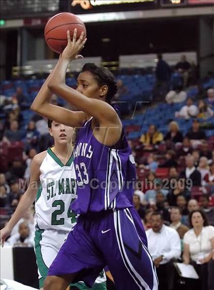 Thumbnail 1 in Sacramento vs. St. Mary's (CIF SJS D3 Final) photogallery.