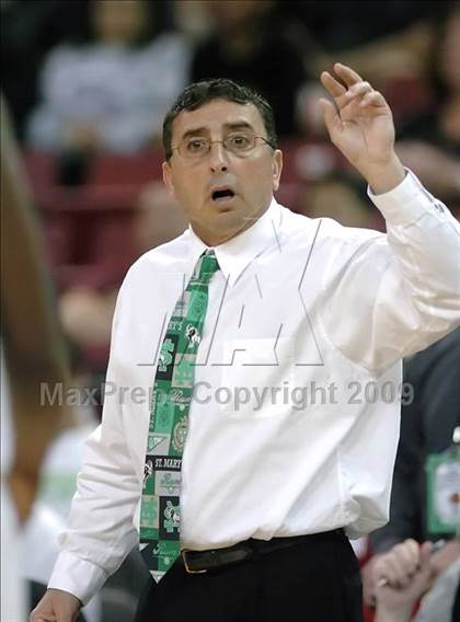 Thumbnail 3 in Sacramento vs. St. Mary's (CIF SJS D3 Final) photogallery.