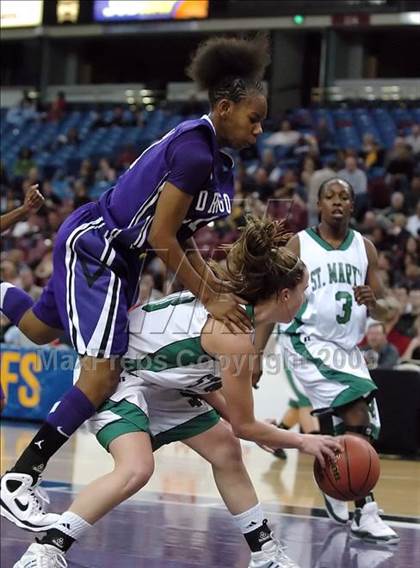 Thumbnail 3 in Sacramento vs. St. Mary's (CIF SJS D3 Final) photogallery.