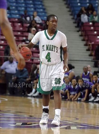 Thumbnail 1 in Sacramento vs. St. Mary's (CIF SJS D3 Final) photogallery.