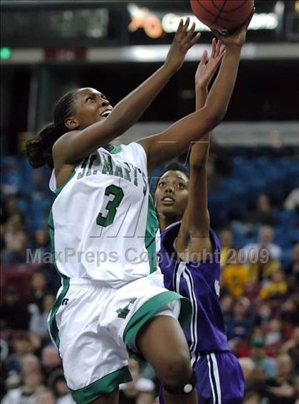 Thumbnail 3 in Sacramento vs. St. Mary's (CIF SJS D3 Final) photogallery.
