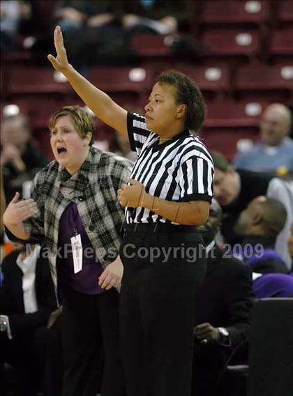 Thumbnail 1 in Sacramento vs. St. Mary's (CIF SJS D3 Final) photogallery.
