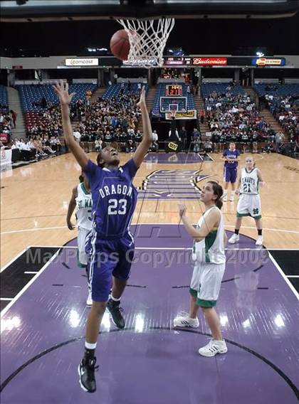 Thumbnail 3 in Sacramento vs. St. Mary's (CIF SJS D3 Final) photogallery.