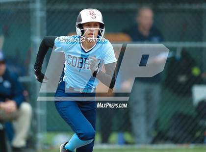 Thumbnail 3 in Bishop Grimes vs Jordan Elbridge photogallery.