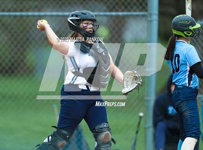 Thumbnail 2 in Bishop Grimes vs Jordan Elbridge photogallery.