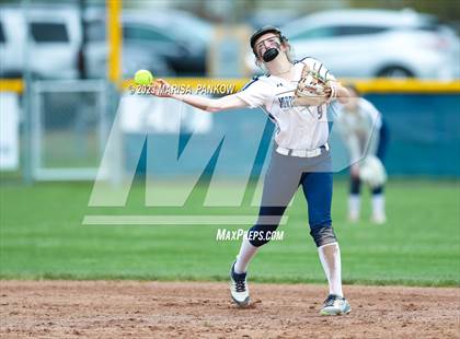 Thumbnail 2 in Bishop Grimes vs Jordan Elbridge photogallery.