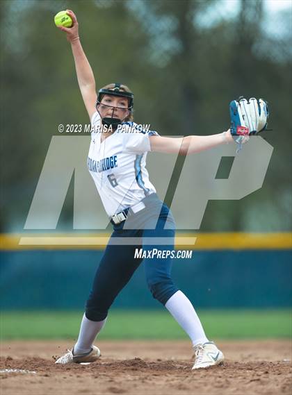 Thumbnail 1 in Bishop Grimes vs Jordan Elbridge photogallery.