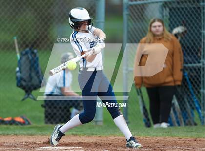 Thumbnail 2 in Bishop Grimes vs Jordan Elbridge photogallery.