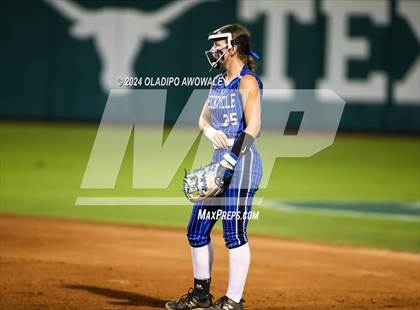 Thumbnail 1 in Beckville vs. Shiner (UIL 2A Softball Final) photogallery.
