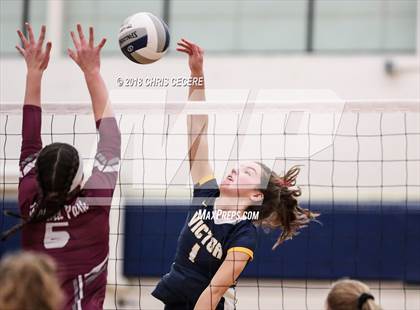 Thumbnail 2 in Victor vs. Orchard Park (NYSPHSAA Class AA West Regional) photogallery.