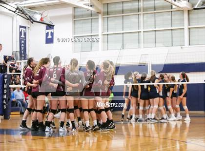 Thumbnail 2 in Victor vs. Orchard Park (NYSPHSAA Class AA West Regional) photogallery.