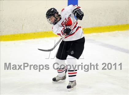 Thumbnail 3 in Fox Lane vs. Hendrick Hudson (Icebreaker Tournament) photogallery.