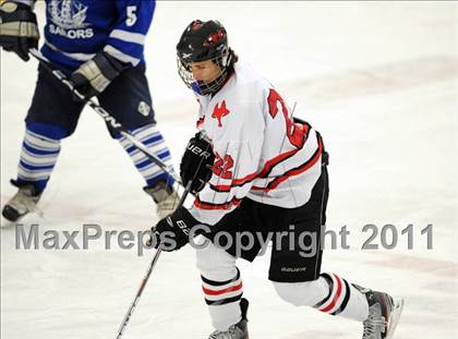 Thumbnail 2 in Fox Lane vs. Hendrick Hudson (Icebreaker Tournament) photogallery.