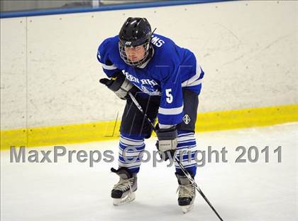 Thumbnail 1 in Fox Lane vs. Hendrick Hudson (Icebreaker Tournament) photogallery.