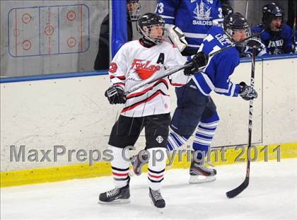 Thumbnail 3 in Fox Lane vs. Hendrick Hudson (Icebreaker Tournament) photogallery.