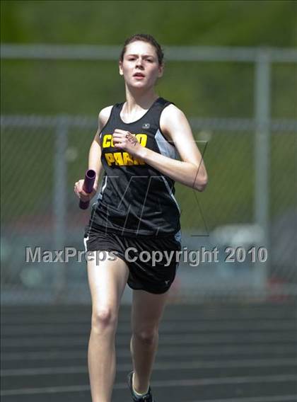 Thumbnail 2 in True Team Section 6AAA (Girls 4x800m Relay) photogallery.