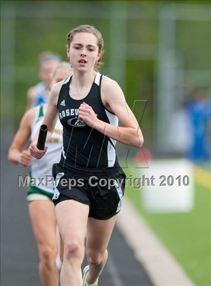 Thumbnail 2 in True Team Section 6AAA (Girls 4x800m Relay) photogallery.