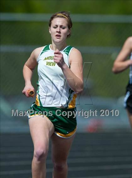 Thumbnail 2 in True Team Section 6AAA (Girls 4x800m Relay) photogallery.