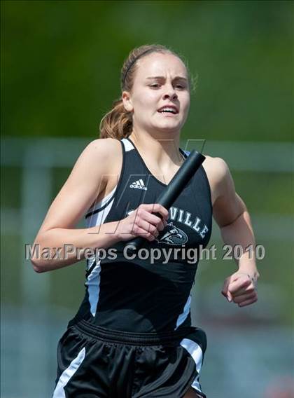 Thumbnail 3 in True Team Section 6AAA (Girls 4x800m Relay) photogallery.