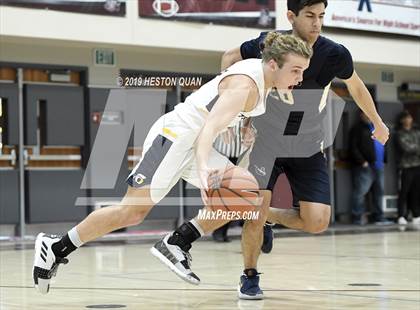 Thumbnail 2 in Vista Murrieta vs. Oak Ridge (Rancho Mirage Holiday Invitational) photogallery.