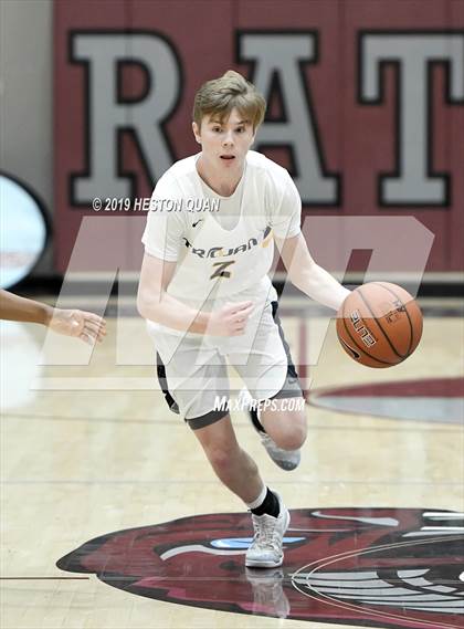 Thumbnail 1 in Vista Murrieta vs. Oak Ridge (Rancho Mirage Holiday Invitational) photogallery.