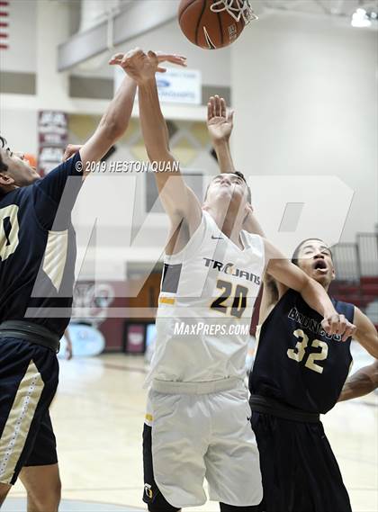 Thumbnail 2 in Vista Murrieta vs. Oak Ridge (Rancho Mirage Holiday Invitational) photogallery.