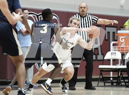 Thumbnail 1 in Vista Murrieta vs. Oak Ridge (Rancho Mirage Holiday Invitational) photogallery.