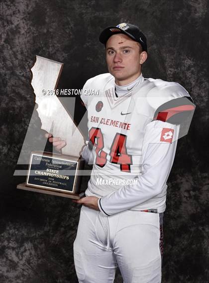 Thumbnail 1 in San Clemente (CIF State D1A Awards) photogallery.