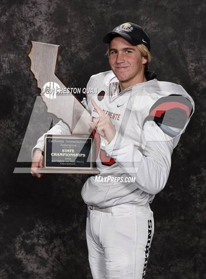 Thumbnail 2 in San Clemente (CIF State D1A Awards) photogallery.