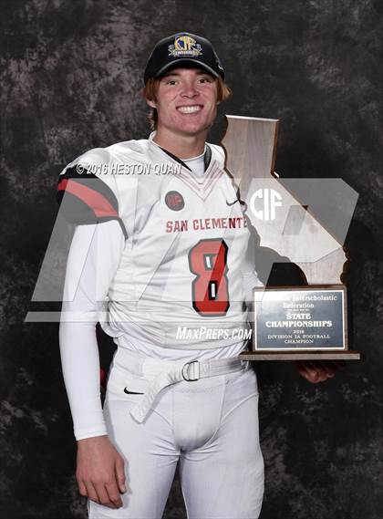Thumbnail 2 in San Clemente (CIF State D1A Awards) photogallery.