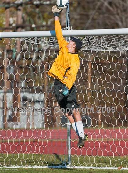 Thumbnail 1 in Bishop Hendricken vs Chariho (RIIL D1 Final) photogallery.