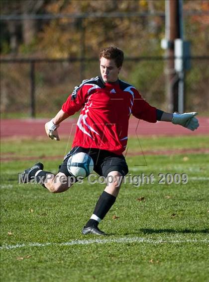 Thumbnail 3 in Bishop Hendricken vs Chariho (RIIL D1 Final) photogallery.