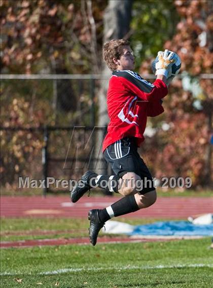 Thumbnail 2 in Bishop Hendricken vs Chariho (RIIL D1 Final) photogallery.