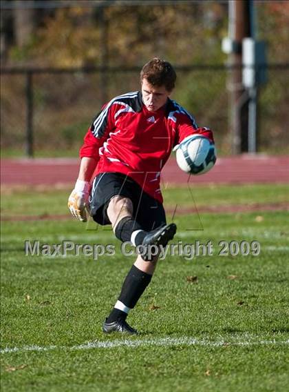 Thumbnail 1 in Bishop Hendricken vs Chariho (RIIL D1 Final) photogallery.