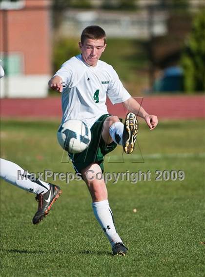 Thumbnail 3 in Bishop Hendricken vs Chariho (RIIL D1 Final) photogallery.