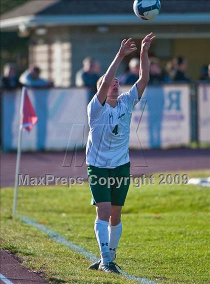 Thumbnail 1 in Bishop Hendricken vs Chariho (RIIL D1 Final) photogallery.