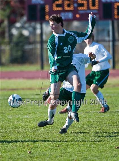 Thumbnail 3 in Bishop Hendricken vs Chariho (RIIL D1 Final) photogallery.