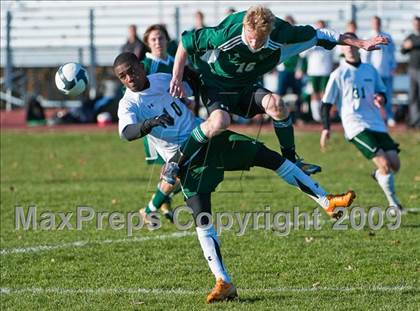 Thumbnail 3 in Bishop Hendricken vs Chariho (RIIL D1 Final) photogallery.