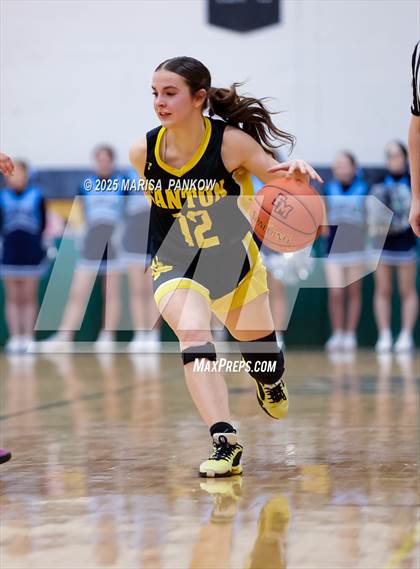 Thumbnail 3 in Bishop Grimes vs Canton (NYSPHSAA STATES 2nd Round Class B) photogallery.