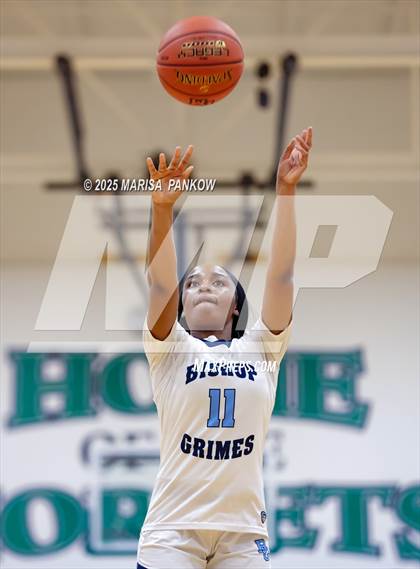 Thumbnail 3 in Bishop Grimes vs Canton (NYSPHSAA STATES 2nd Round Class B) photogallery.