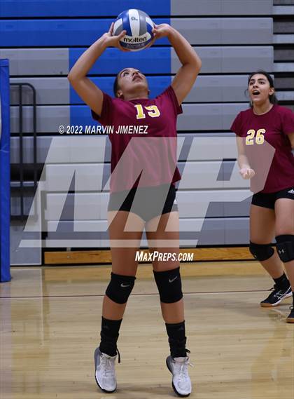 Thumbnail 2 in Highland High vs Campbell Hall (Burbank JV Tournament) photogallery.