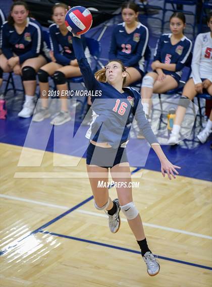 Thumbnail 2 in Central vs Montgomery (Montgomery Varsity Tournament) photogallery.
