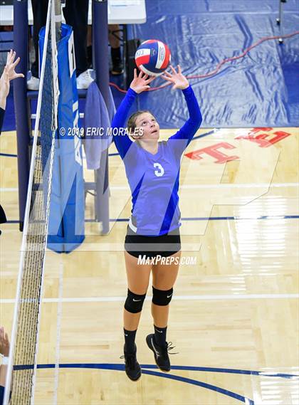 Thumbnail 1 in Central vs Montgomery (Montgomery Varsity Tournament) photogallery.