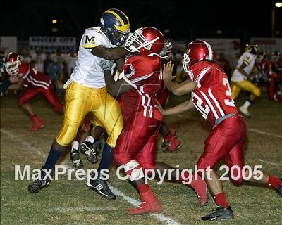 Thumbnail 2 in Millikan @ Lakewood photogallery.