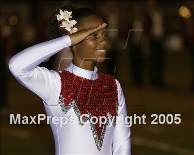 Thumbnail 1 in Millikan @ Lakewood photogallery.