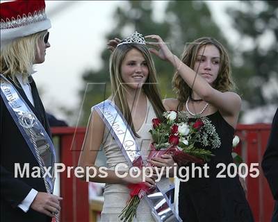 Thumbnail 1 in Millikan @ Lakewood photogallery.