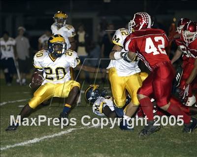 Thumbnail 2 in Millikan @ Lakewood photogallery.
