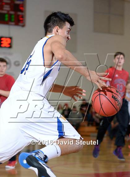 Thumbnail 3 in Stockton Christian vs. Sacramento Waldorf (CIF SJS D6 Final) photogallery.