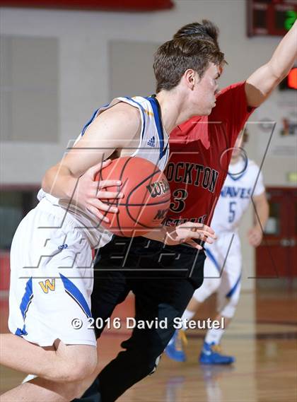 Thumbnail 2 in Stockton Christian vs. Sacramento Waldorf (CIF SJS D6 Final) photogallery.
